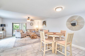 South Tampa Retreat Fenced Yard, Top Location!
